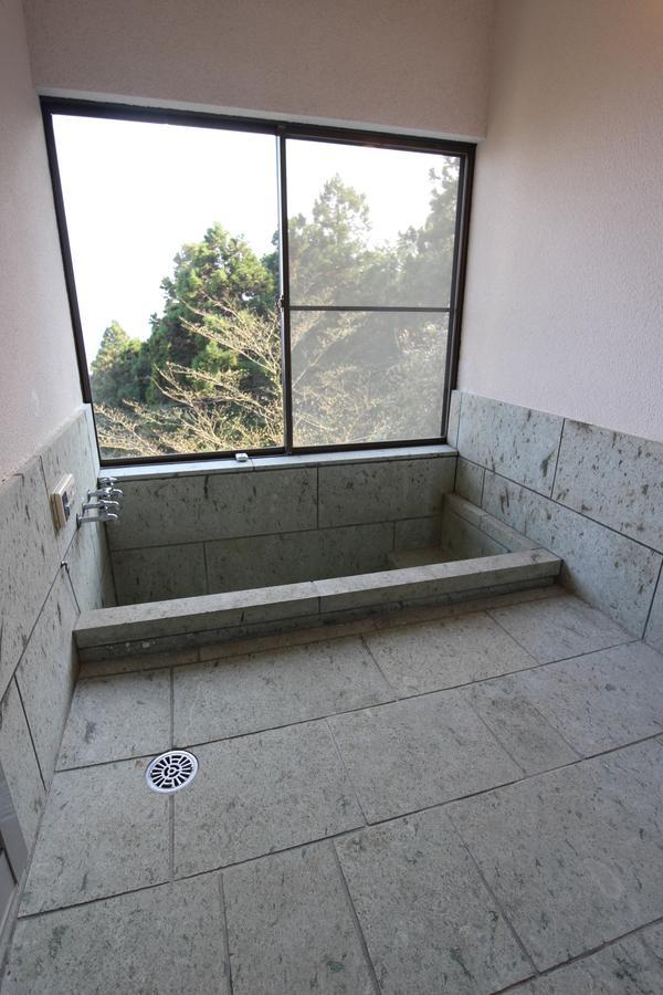 Atami Holiday Home Екстер'єр фото