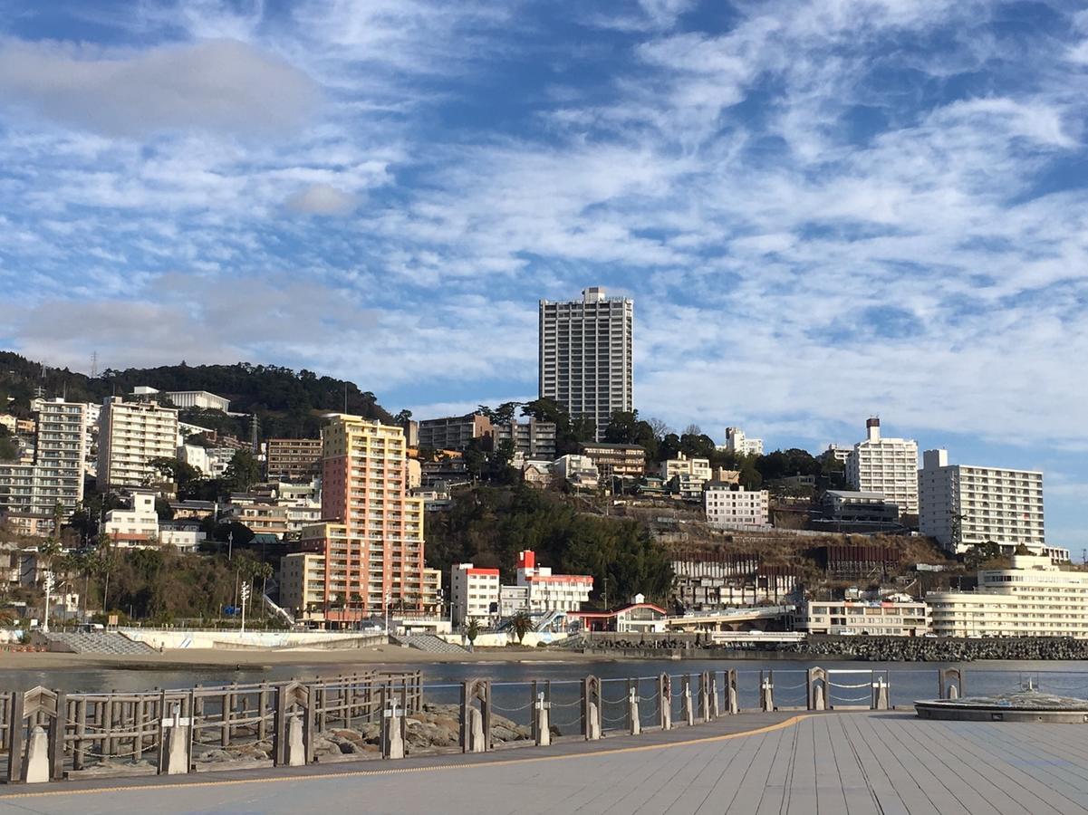 Atami Holiday Home Екстер'єр фото